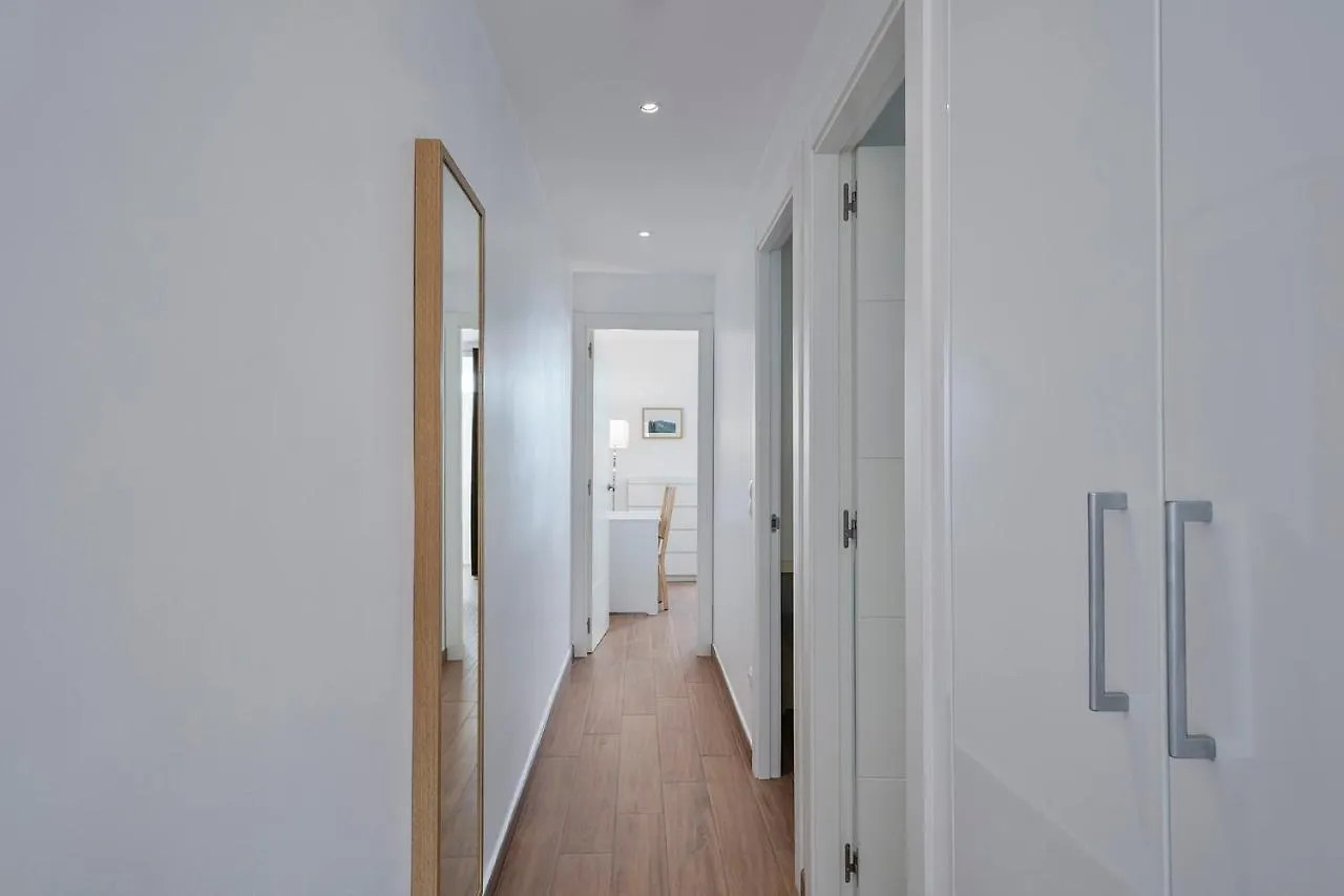 Romantic Apartment With Terrace Barcelona Spain