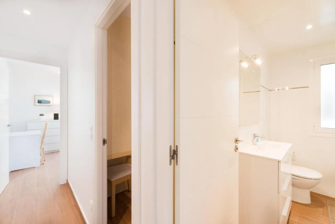 Romantic Apartment With Terrace Barcelona 0*,